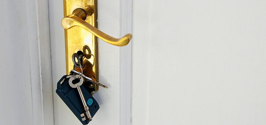 Broken Door Key Extraction in Rolling Hills Estates, CA